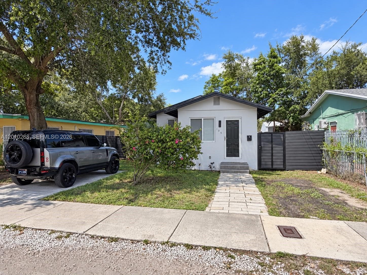 135 NW 68th St, Miami FL 33150