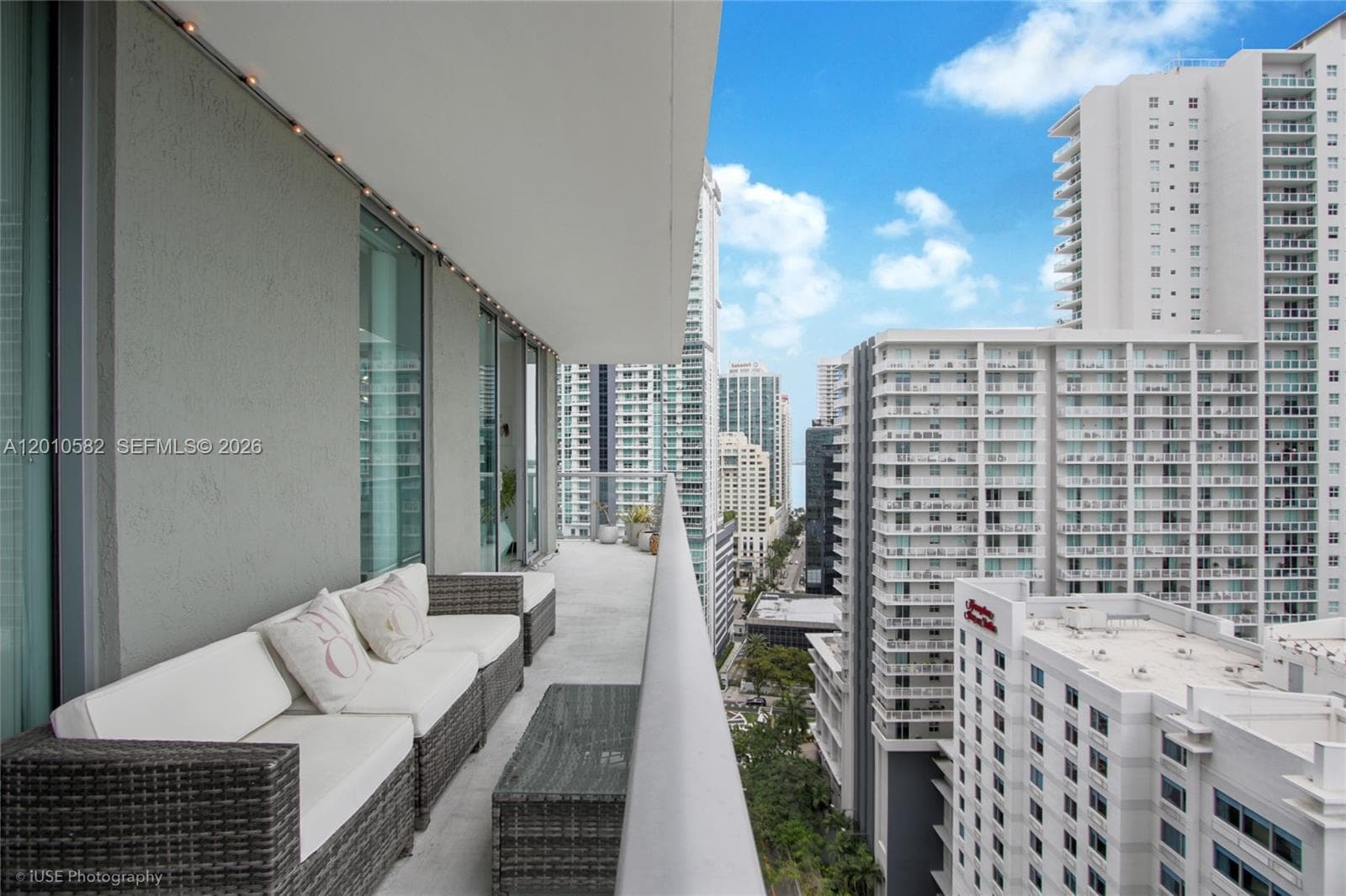 79 SW 12th St, Miami FL 33130