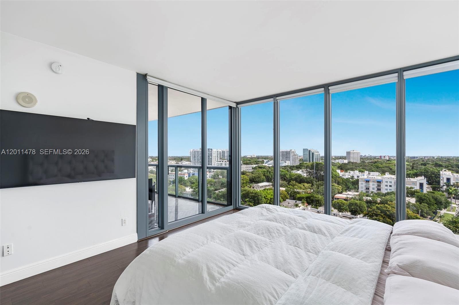 601 NE 36th St # 1103, Miami FL 33137