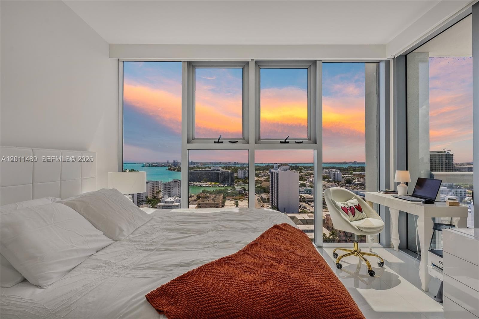 6899 Collins Ave # 2004, Miami Beach FL 33141