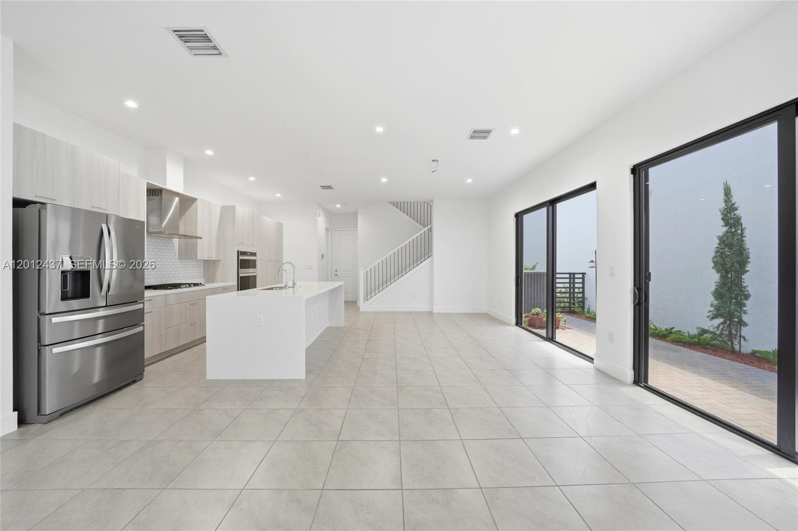 4356 NW 80th Ave, Doral FL 33166