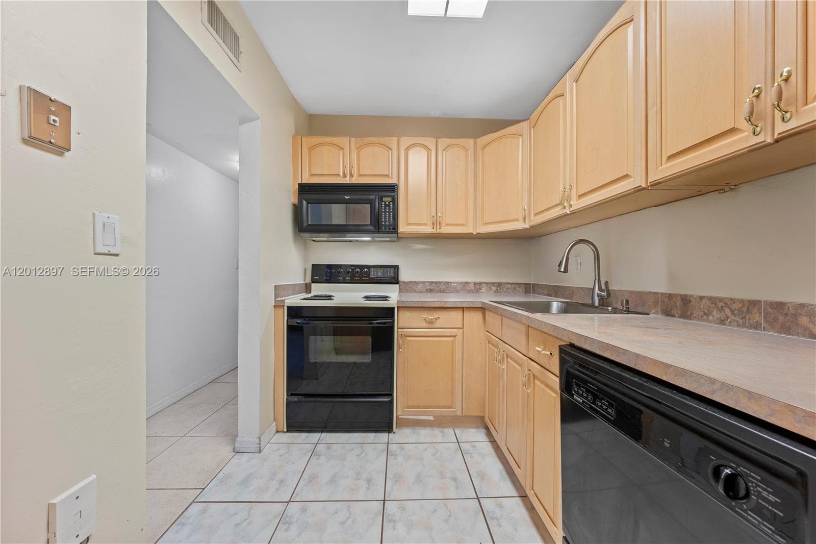 7829 Miller Dr # B205, Miami FL 33155