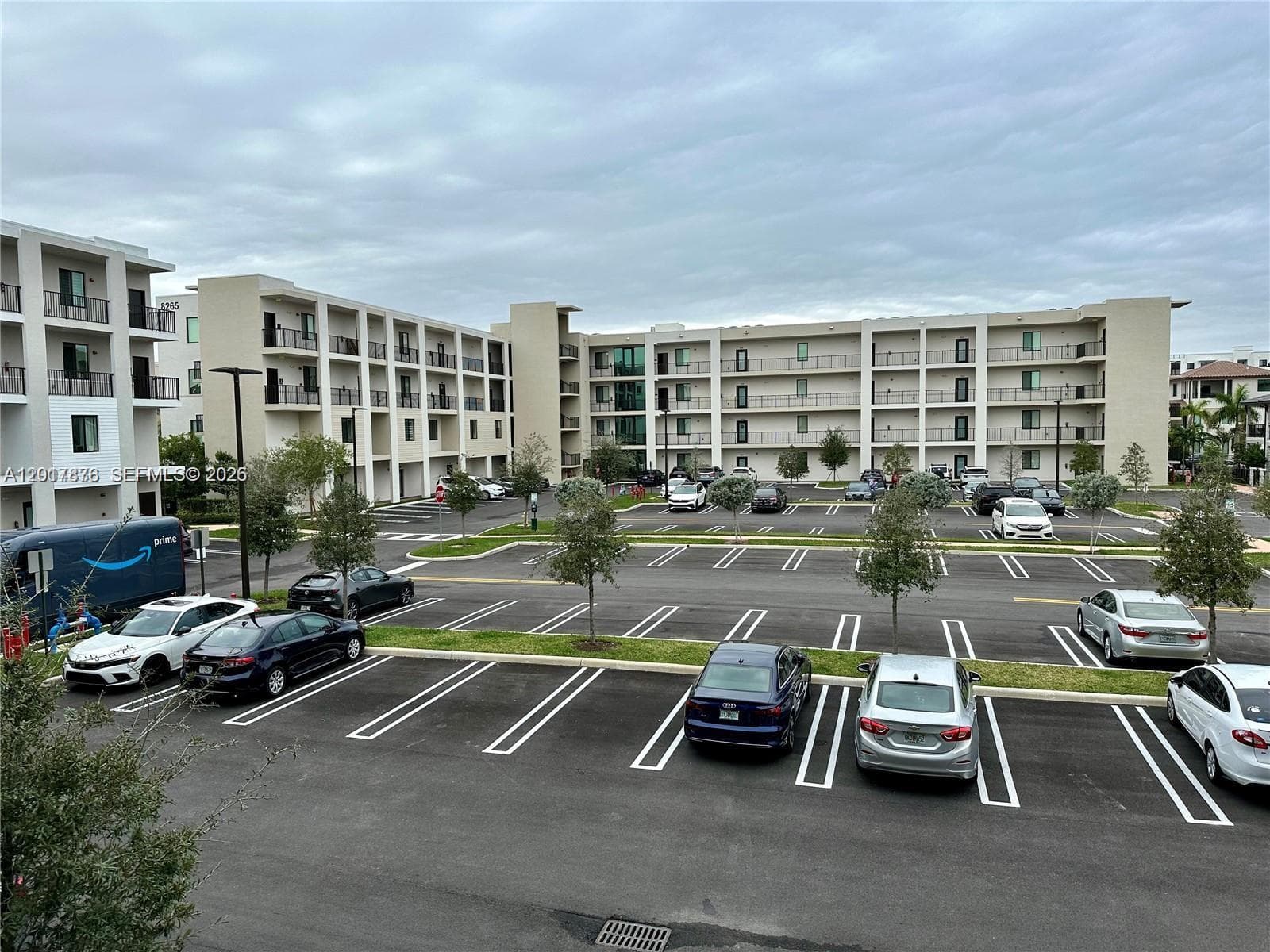 8201 NW 41st St # 203, Doral FL 33166