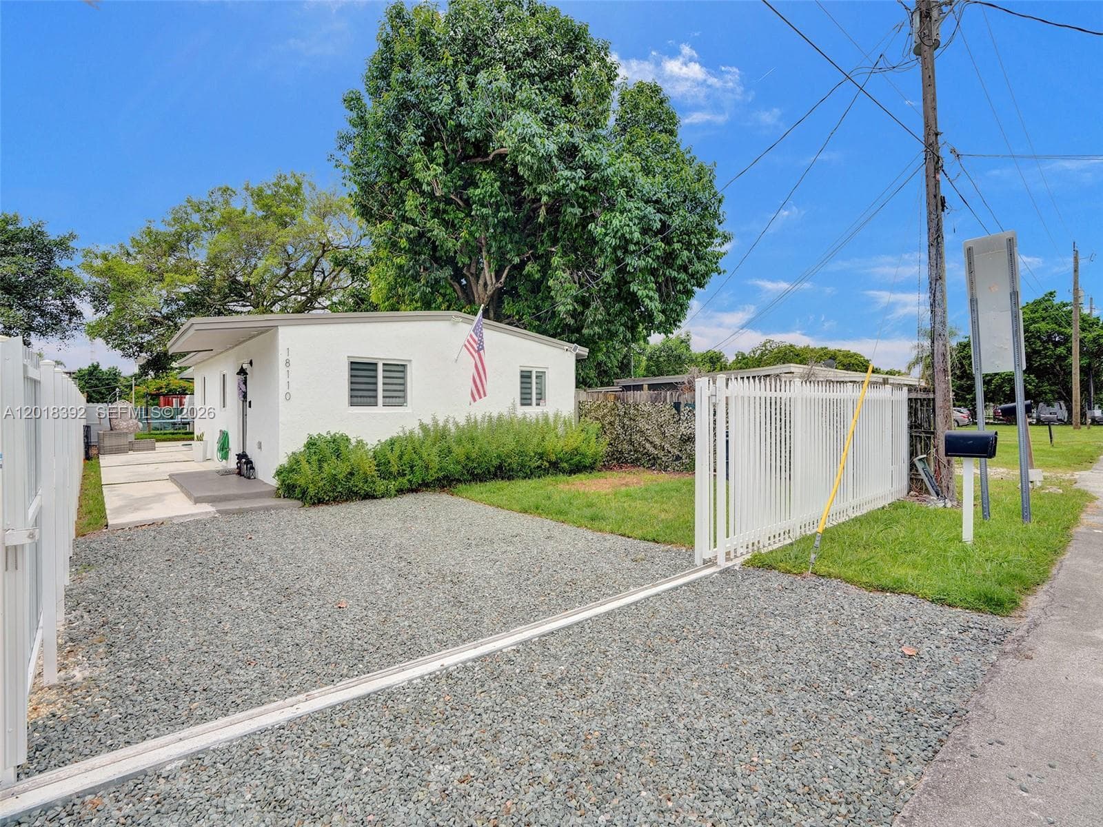10222 SW 181st St, Miami FL 33157