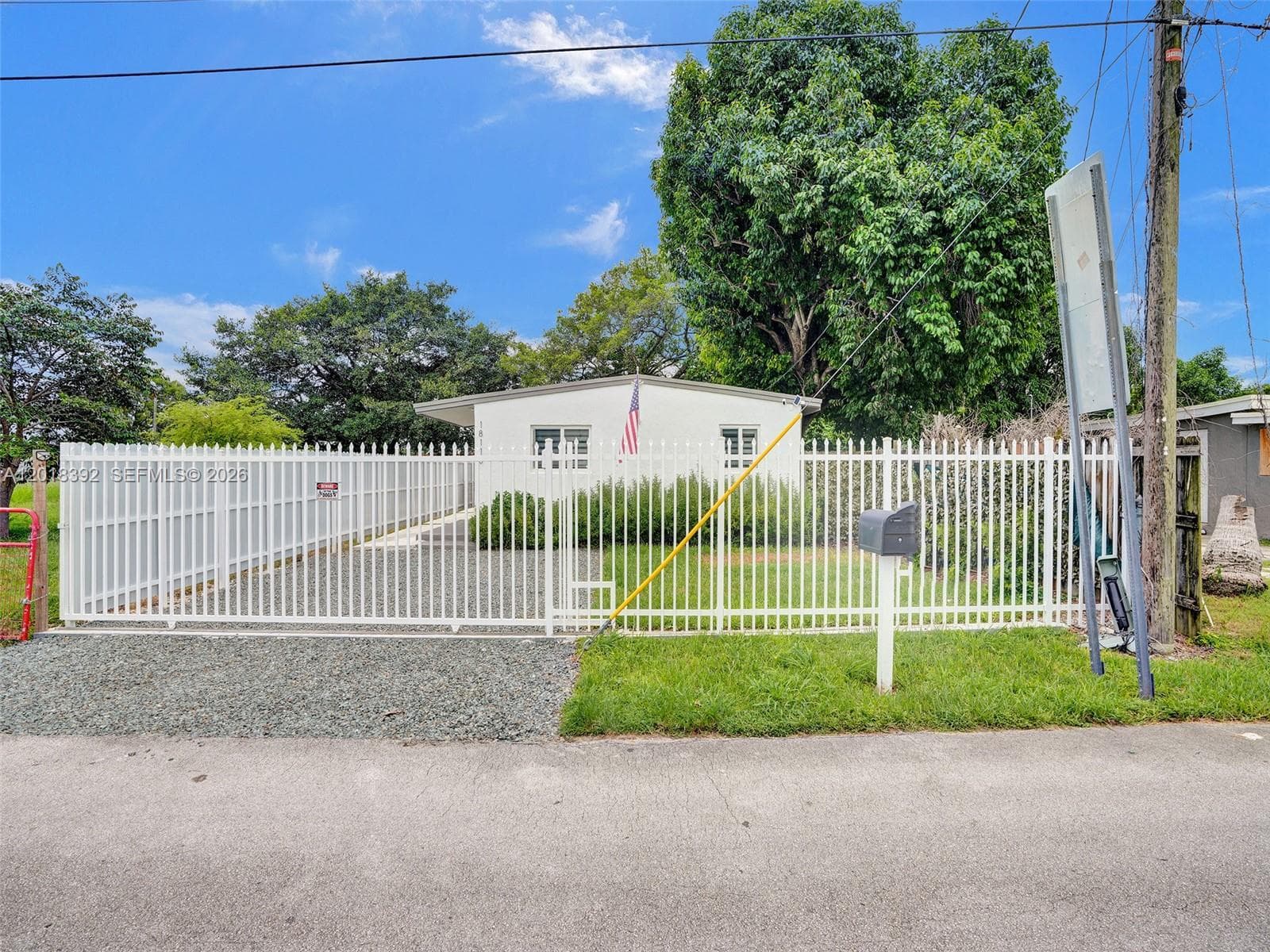 10222 SW 181st St, Miami FL 33157