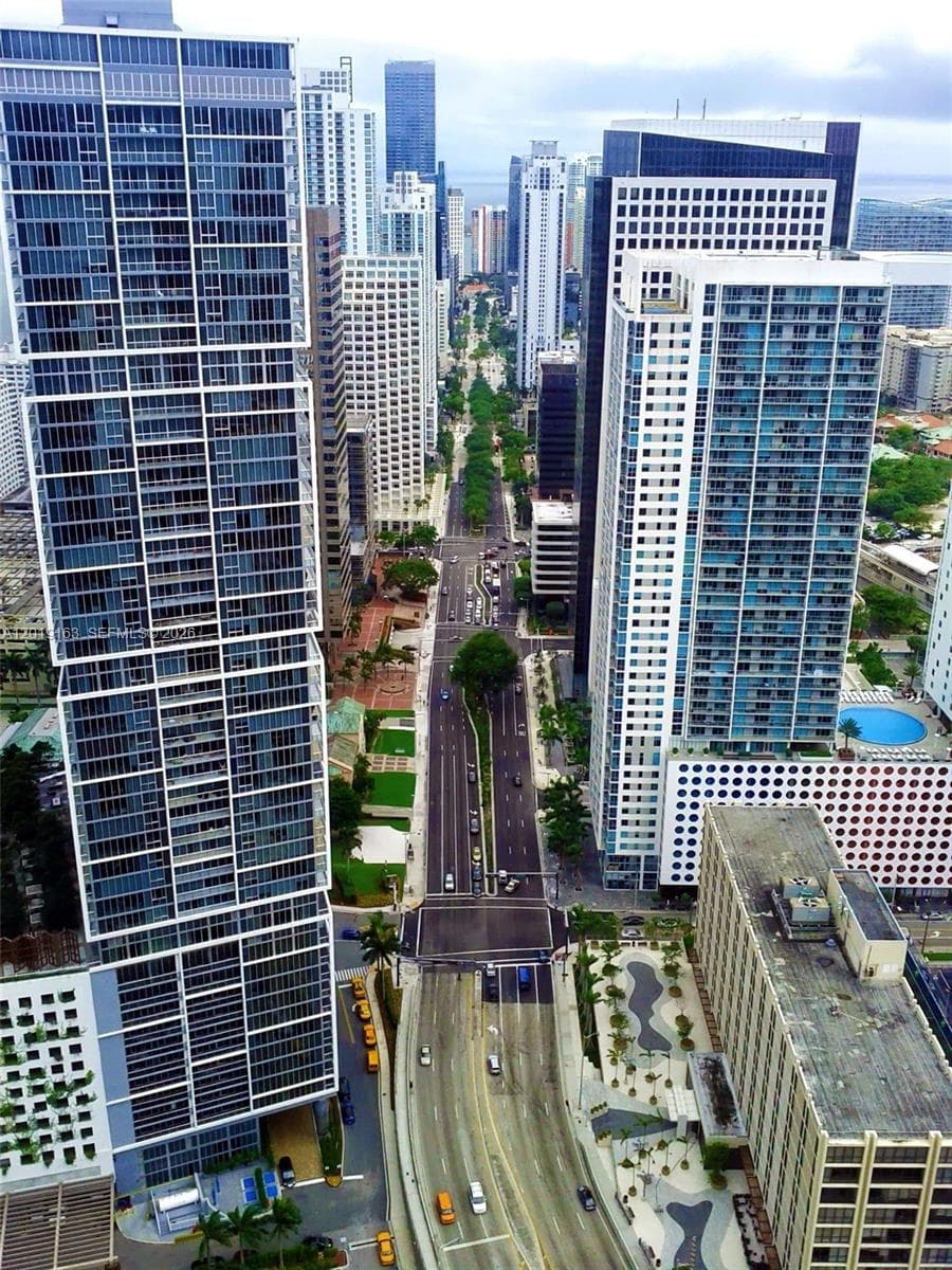 200 Biscayne Boulevard Way # 4904, Miami FL 33131