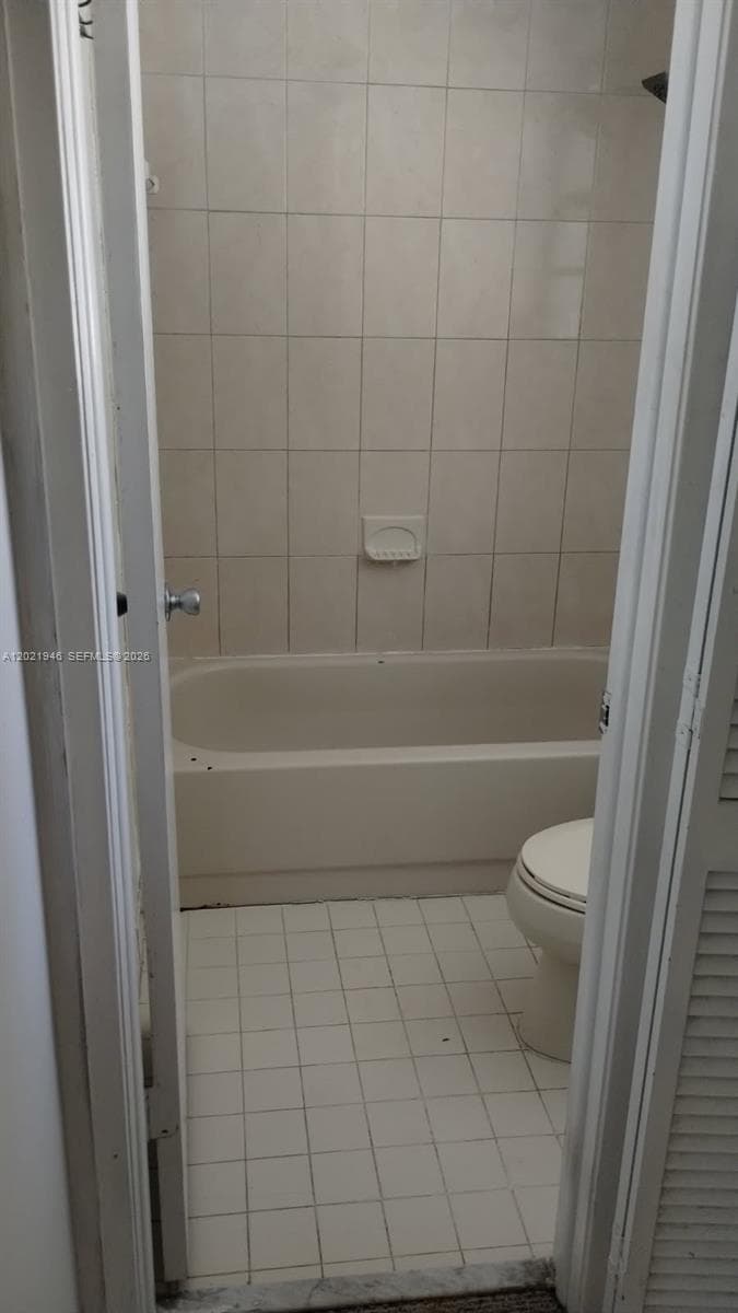 12455 SW 93rd Ter # 208T, Miami FL 33186