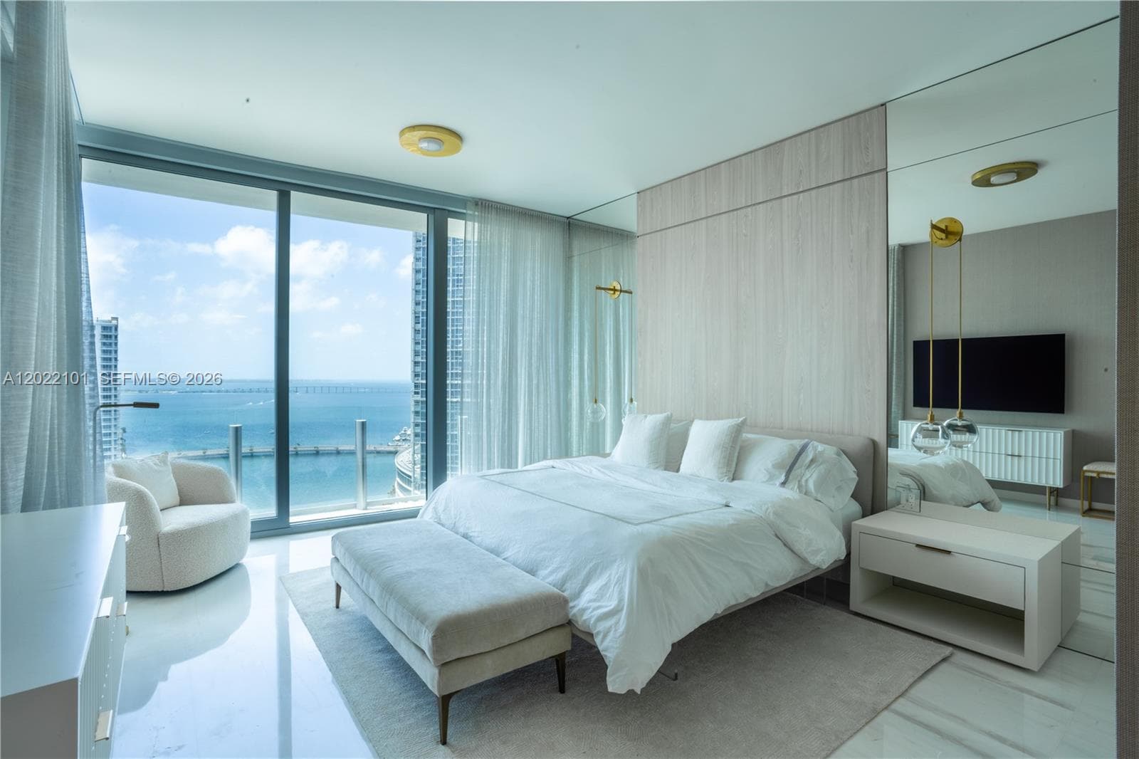 300 Biscayne Boulevard Way # 2203C, Miami FL 33131