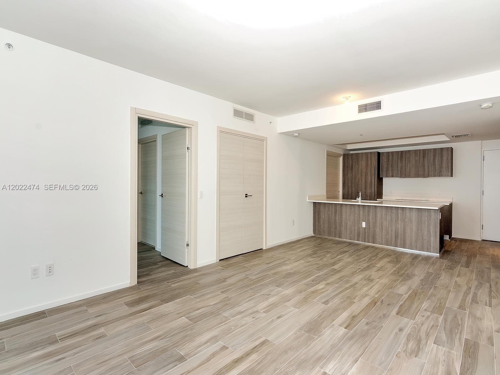 801 S Miami Ave # 2310, Miami FL 33131