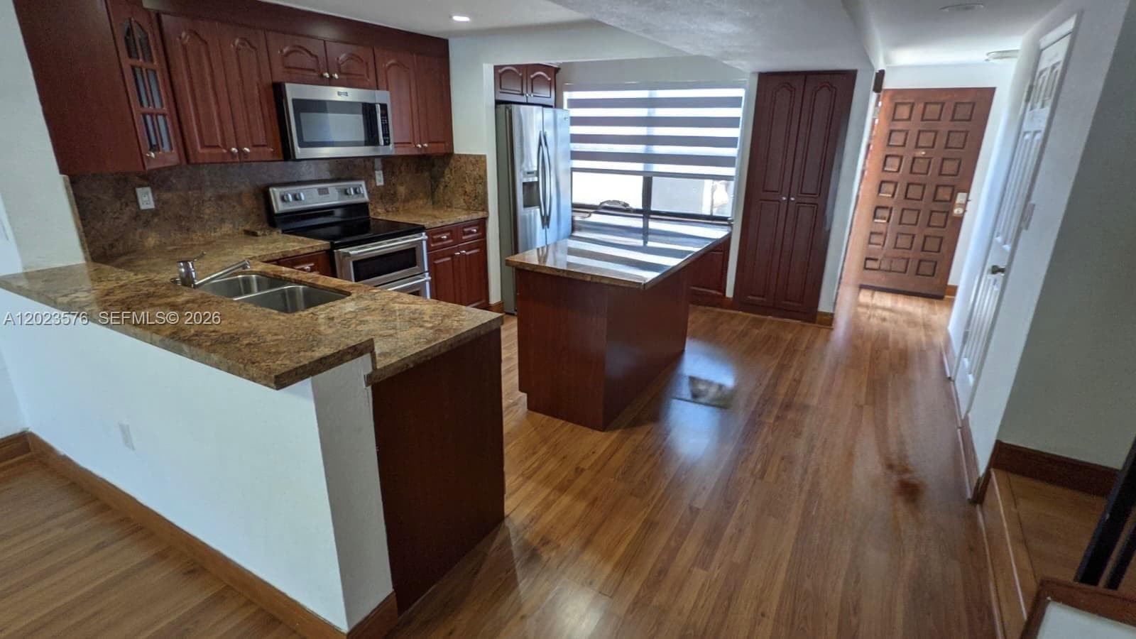 10052 NW 41st St # 5, Doral FL 33178