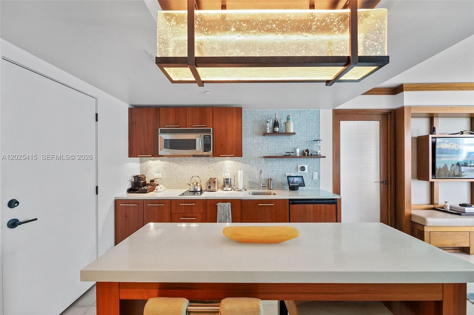 6801 Collins Ave # 708, Miami Beach FL 33141