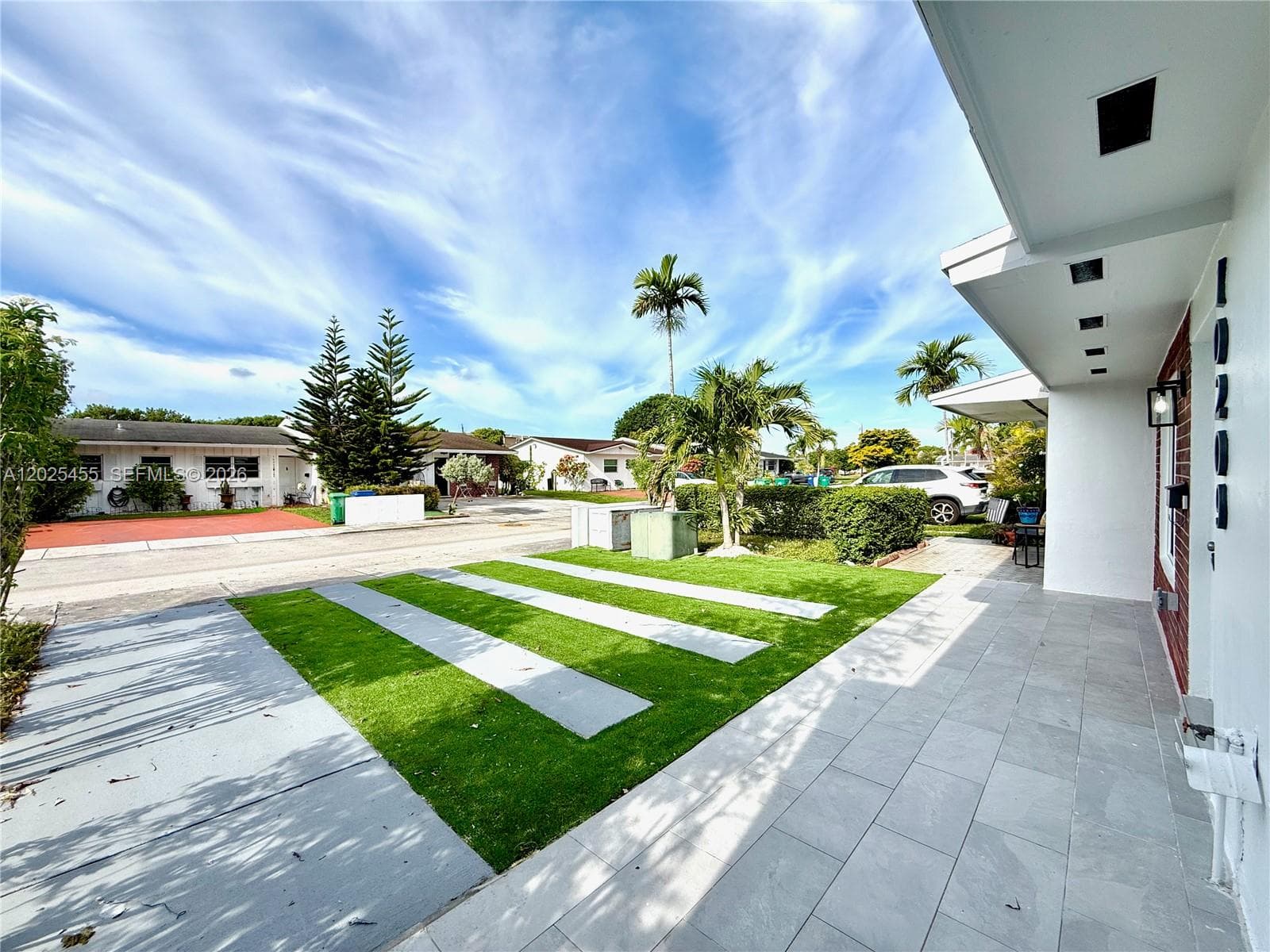 10209 SW 20th Ter, Miami FL 33165