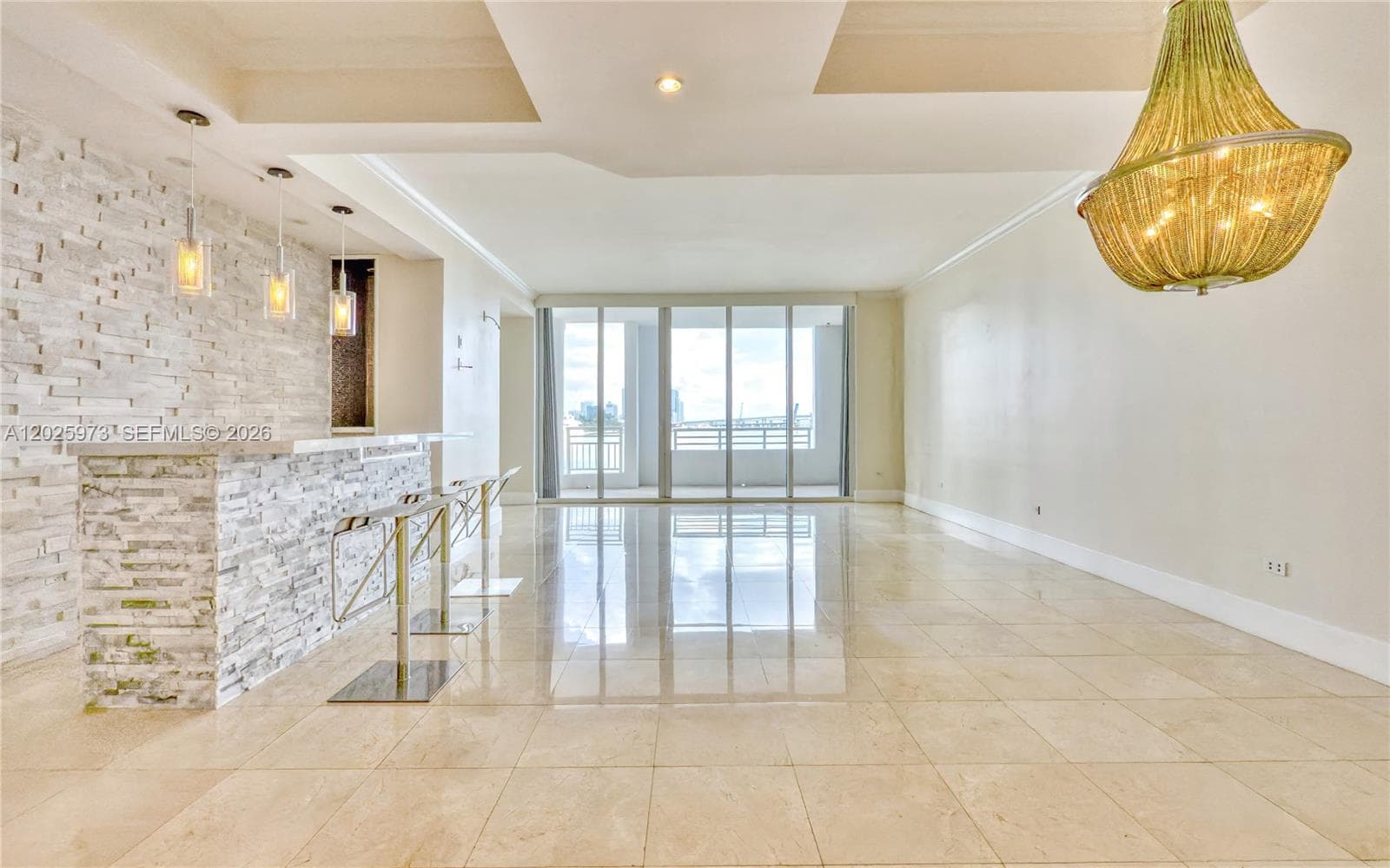 848 Brickell Key Dr # 306, Miami FL 33131