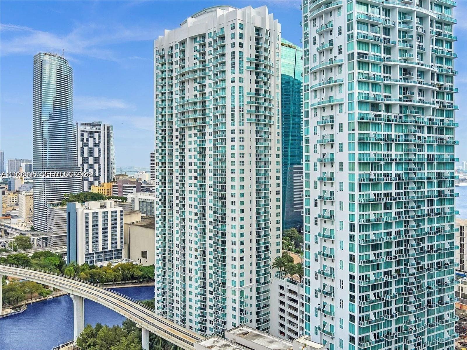 31 SE 5th St # 705, Miami FL 33131