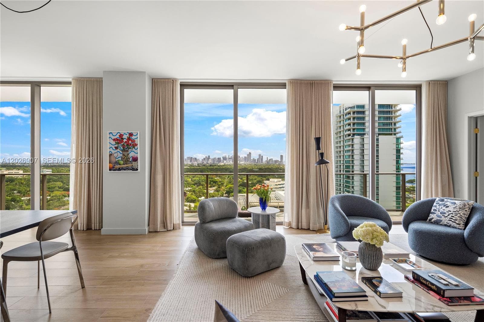 2678 Tigertail Ave # 1702, Miami FL 33133