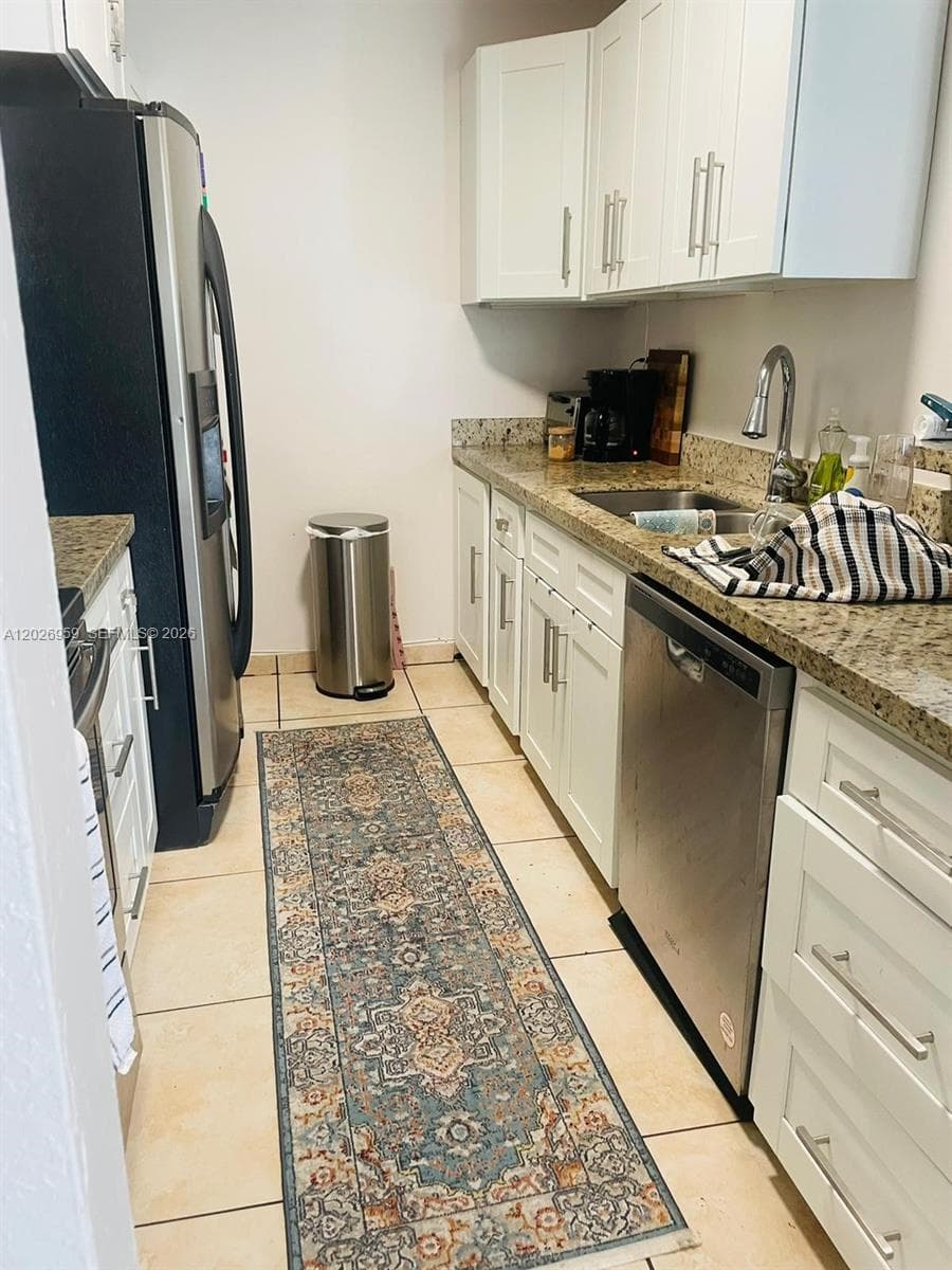 10393 N Kendall Dr # U6, Miami FL 33176