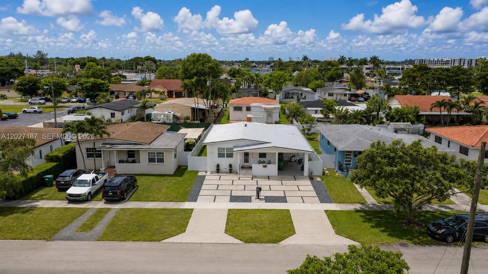6748 SW 38th St, Miami FL 33155