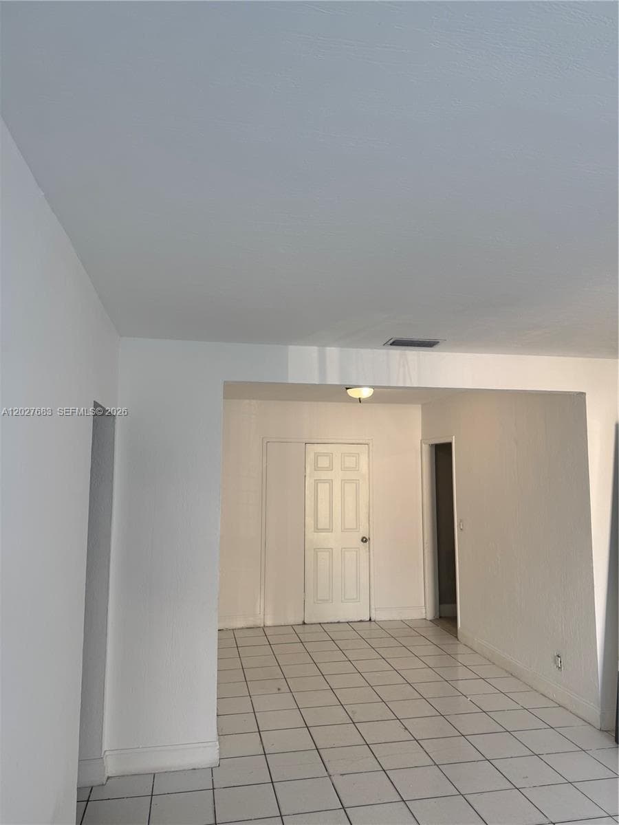 6800 NW 2 CT, Miami FL 33150