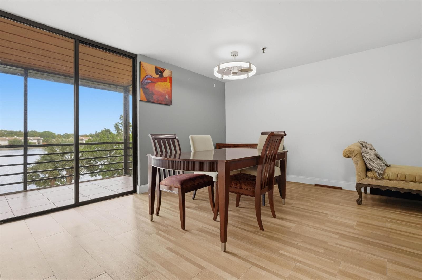 661 NE 195th Street # 310, Miami FL 33179