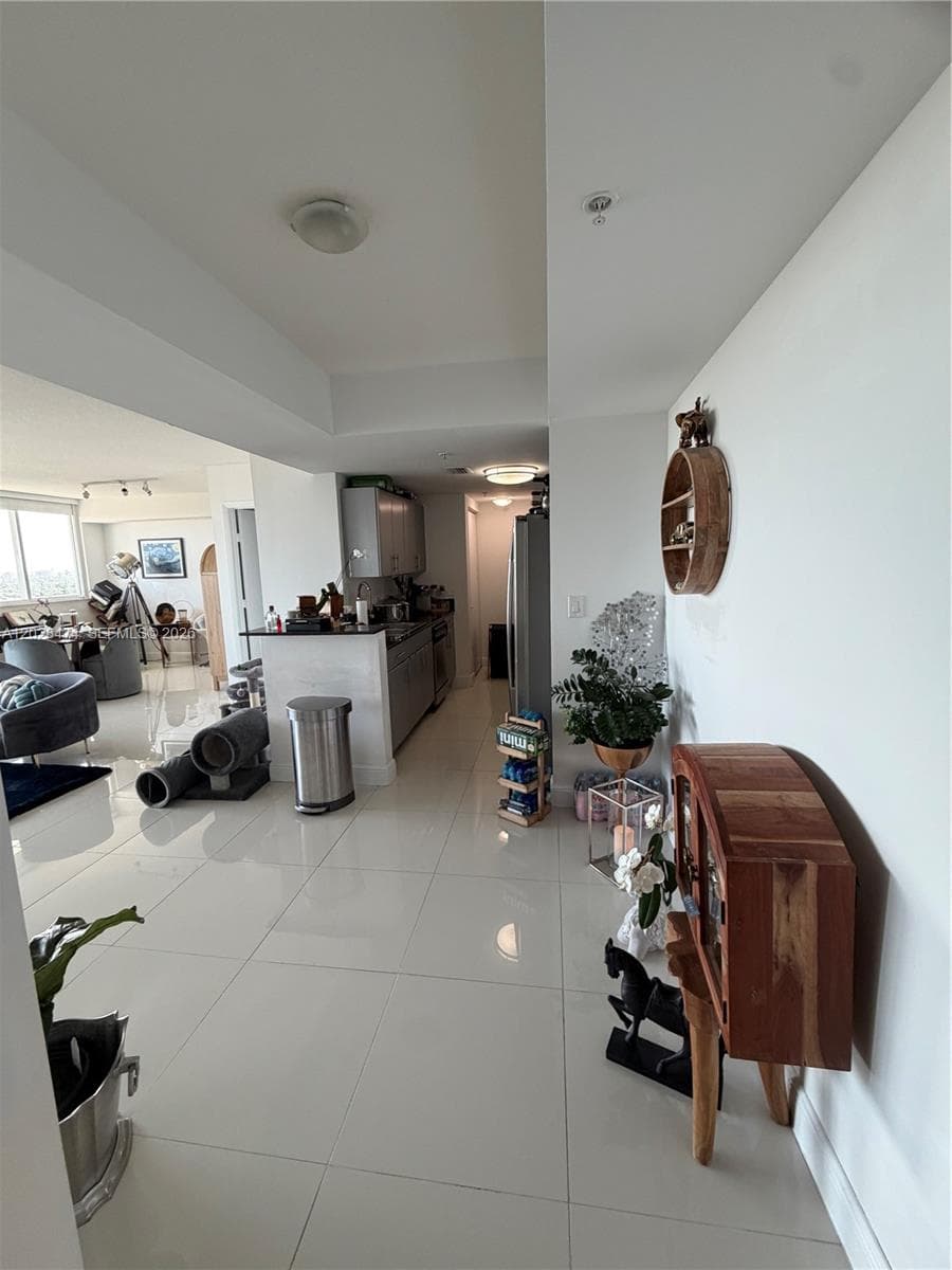 1871 NW S River Dr # 1502, Miami FL 33125