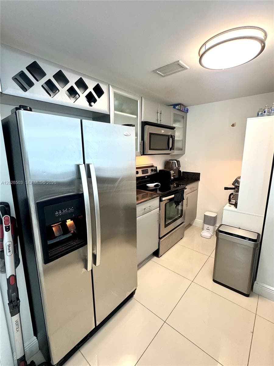 1861 NW S River Dr # 2201, Miami FL 33125
