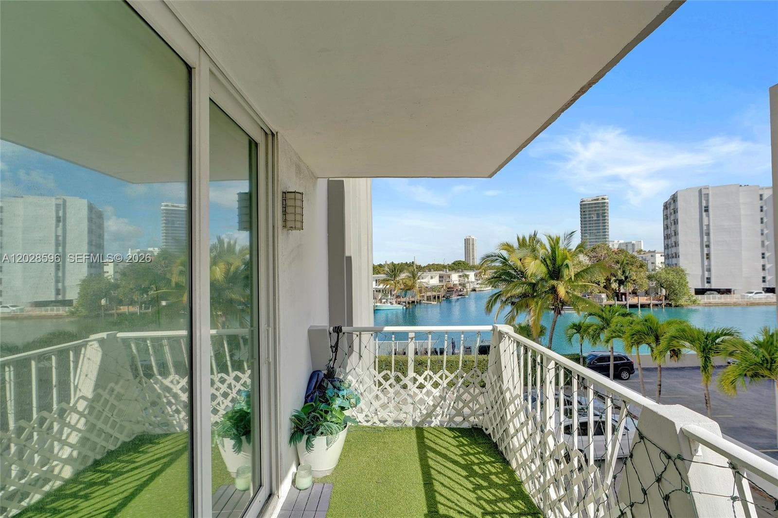 7133 Bay Dr # 305, Miami Beach FL 33141