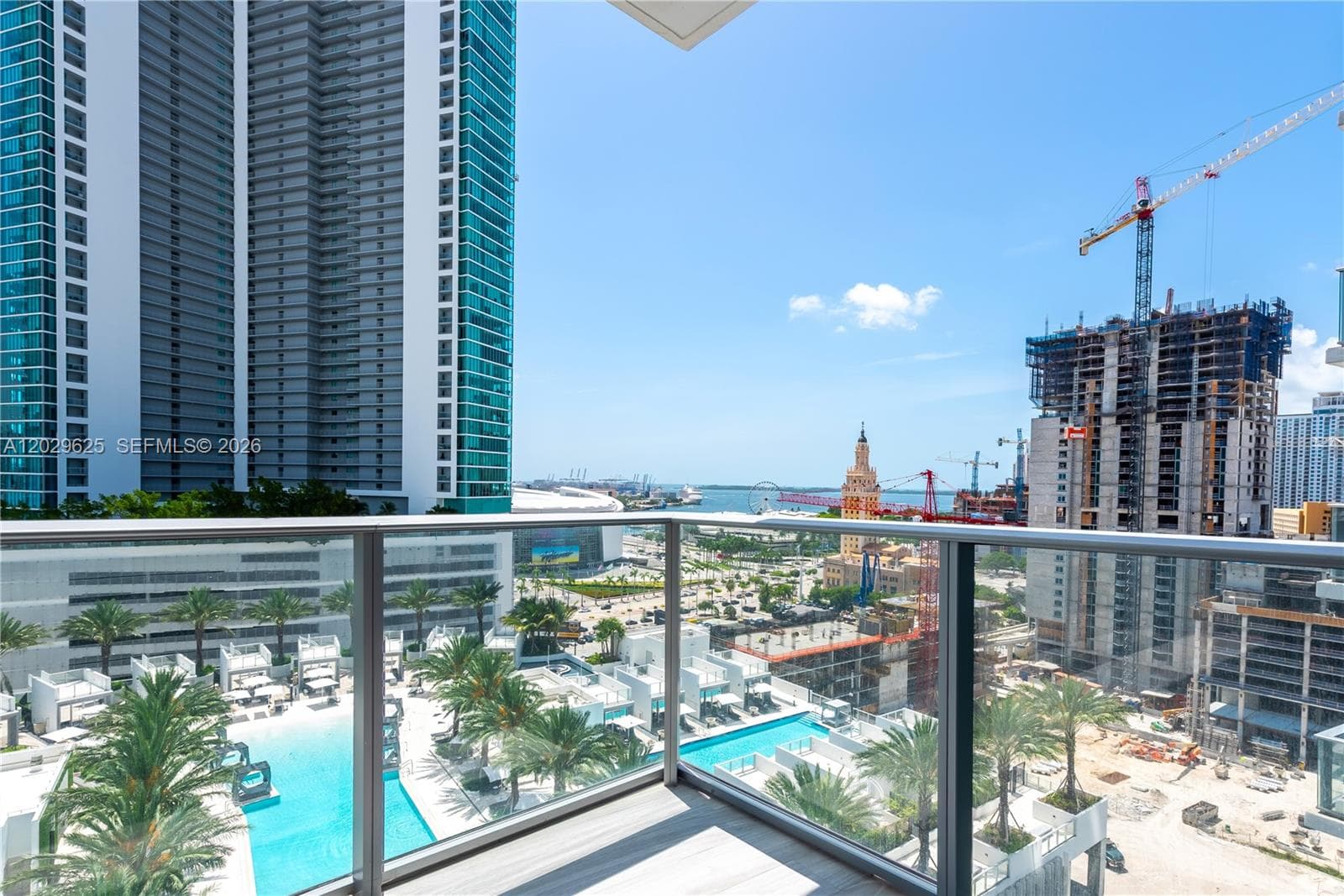 851 NE 1st Ave # 1705, Miami FL 33132