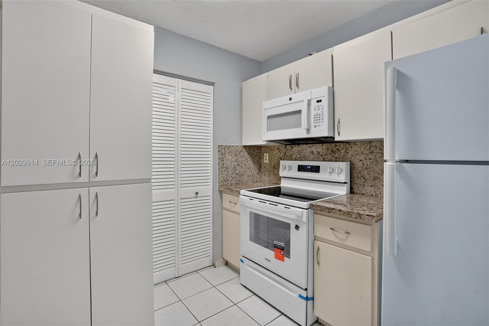 11780 SW 18th St # 2, Miami FL 33175