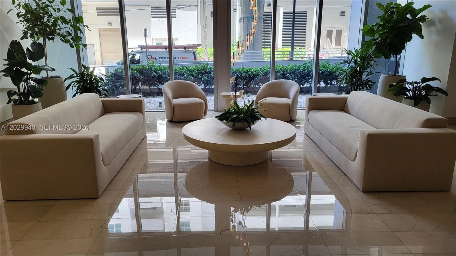 1111 SW 1 AV, Miami FL 33130
