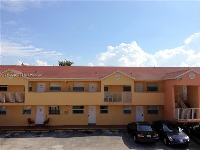 11378 W Flagler Street # 206, Miami FL 33174