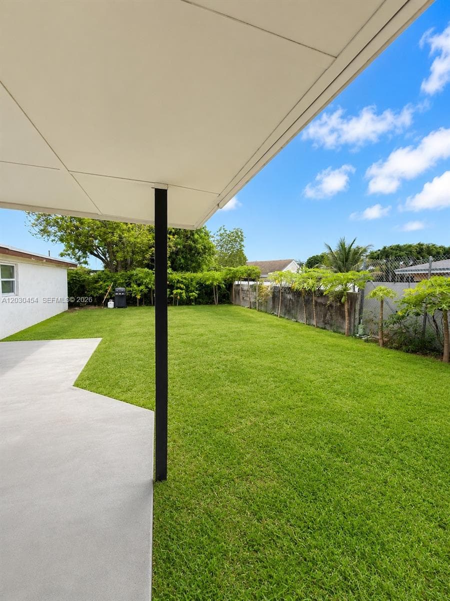 20600 SW 118th Pl, Miami FL 33177