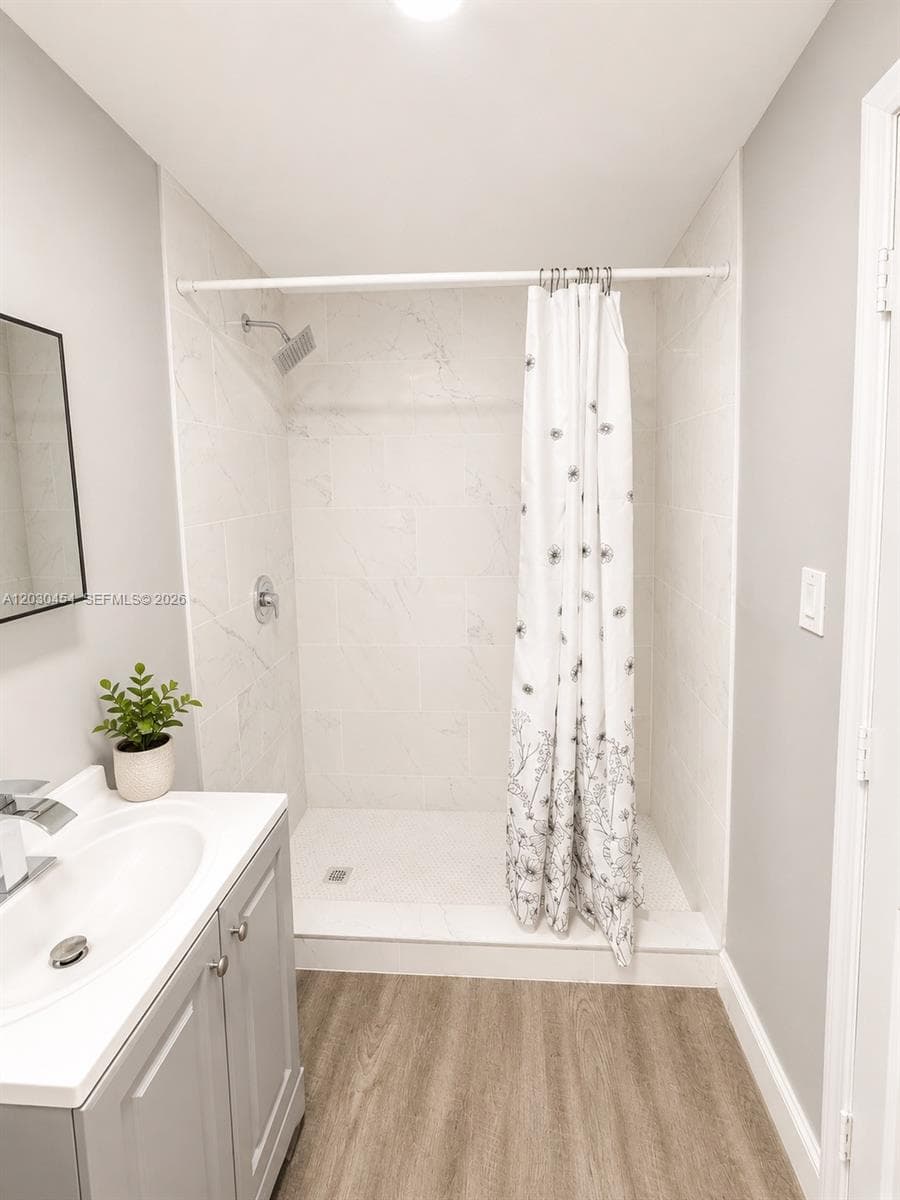 20600 SW 118th Pl, Miami FL 33177