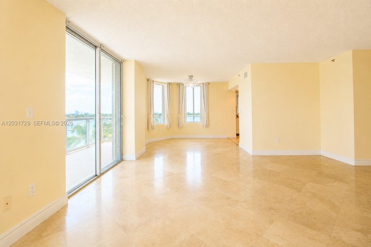 5900 Collins Ave # 601, Miami Beach FL 33140