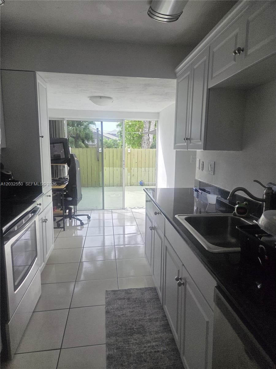 11871 SW 123rd Pl, Miami FL 33186