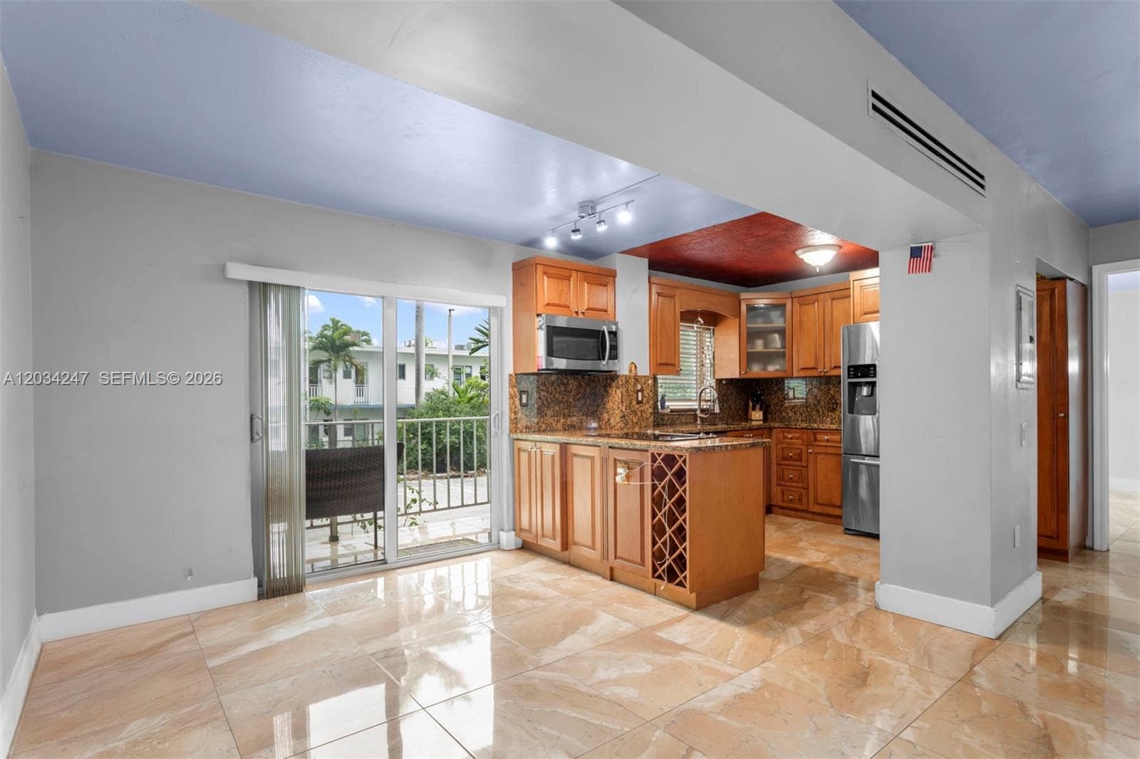 1820 James Ave # 2F, Miami Beach FL 33139