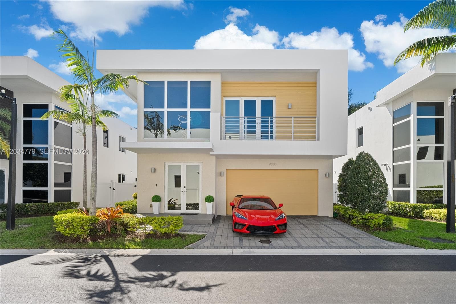 9830 NW 74th Ter, Doral FL 33178