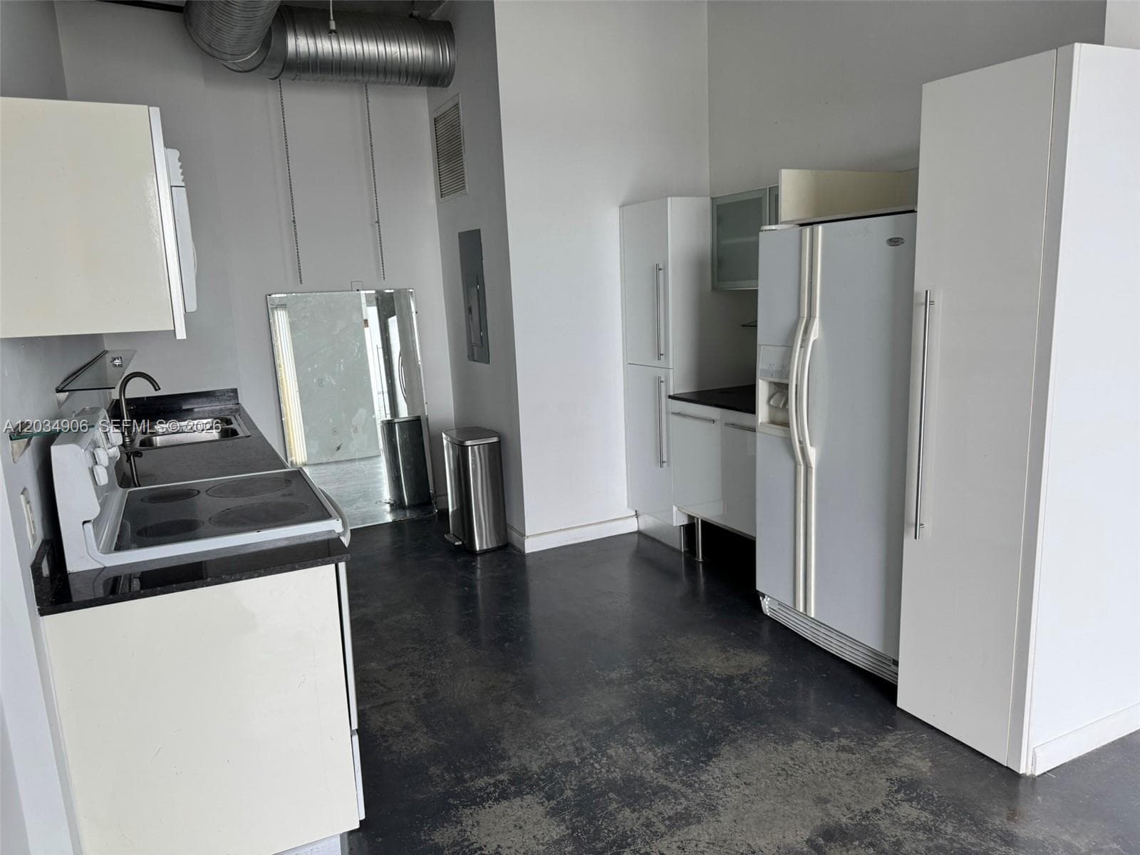 10 SW South River Dr # 812, Miami FL 33130