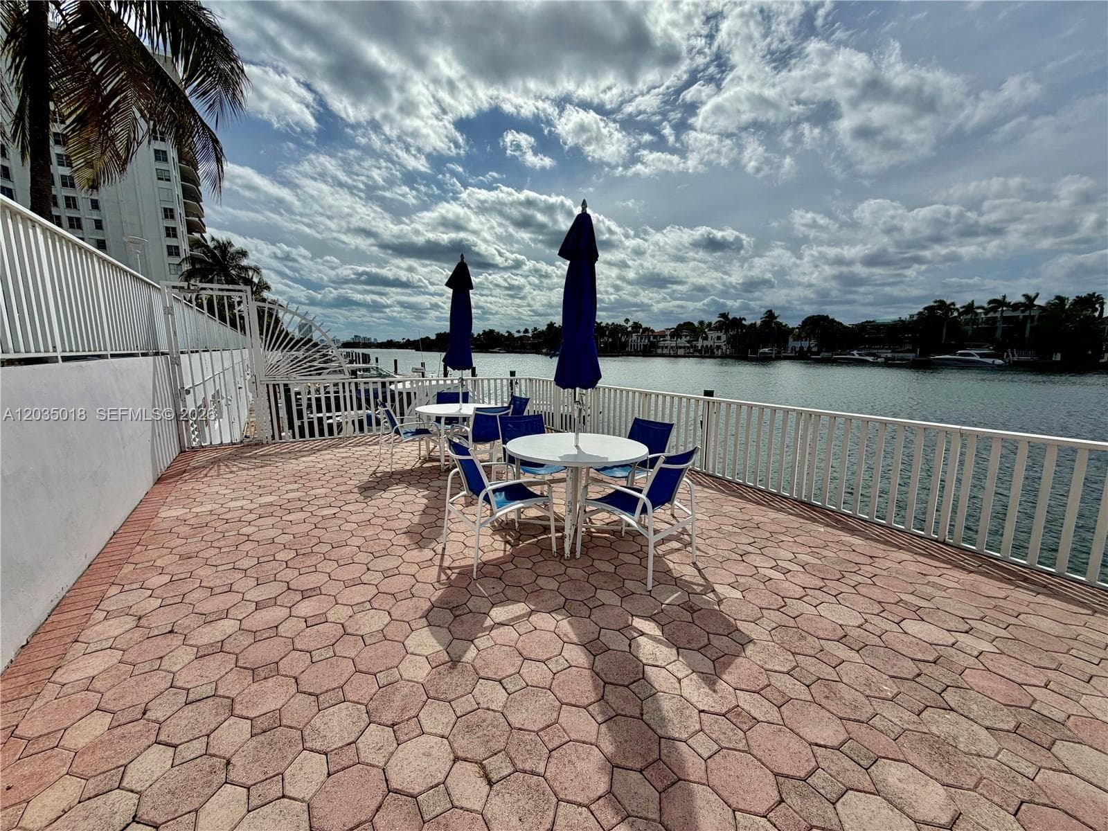 5700 Collins Ave # 14M, Miami Beach FL 33140