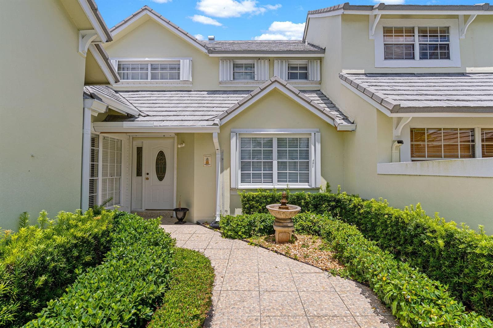4825 NW 98th Place, Doral FL 33178