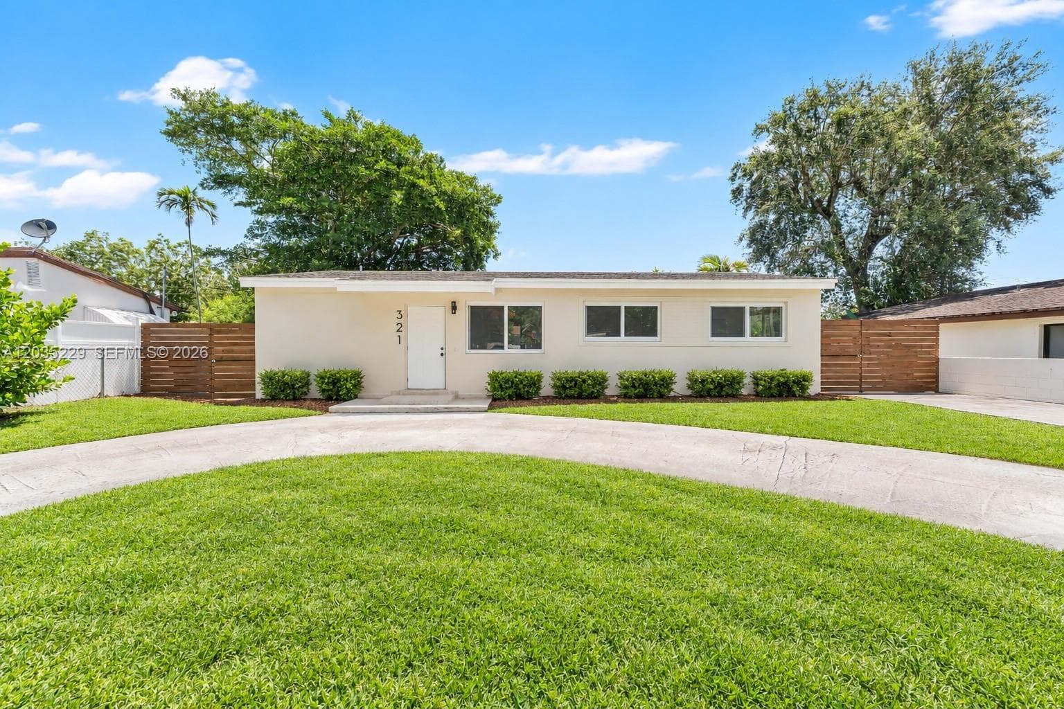 321 NW 56th Av, Miami FL 33126