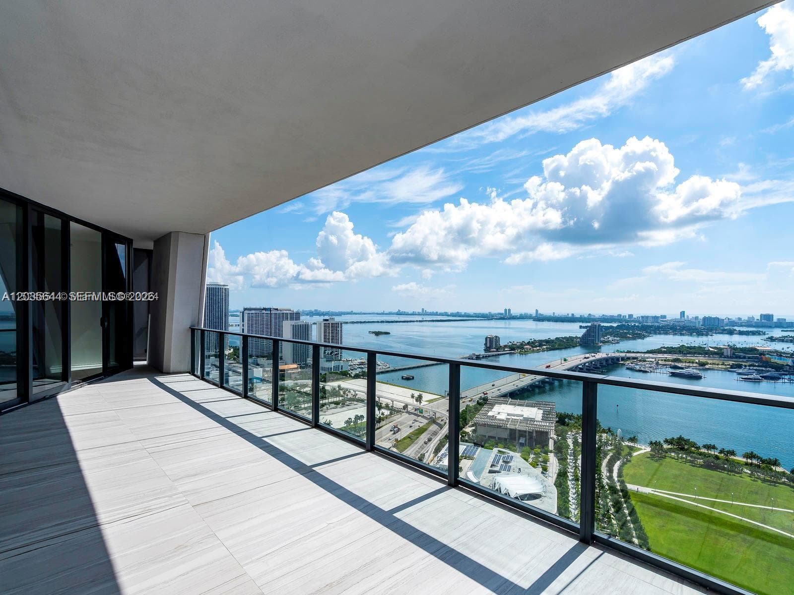 1000 Biscayne Blvd # 4802, Miami FL 33132