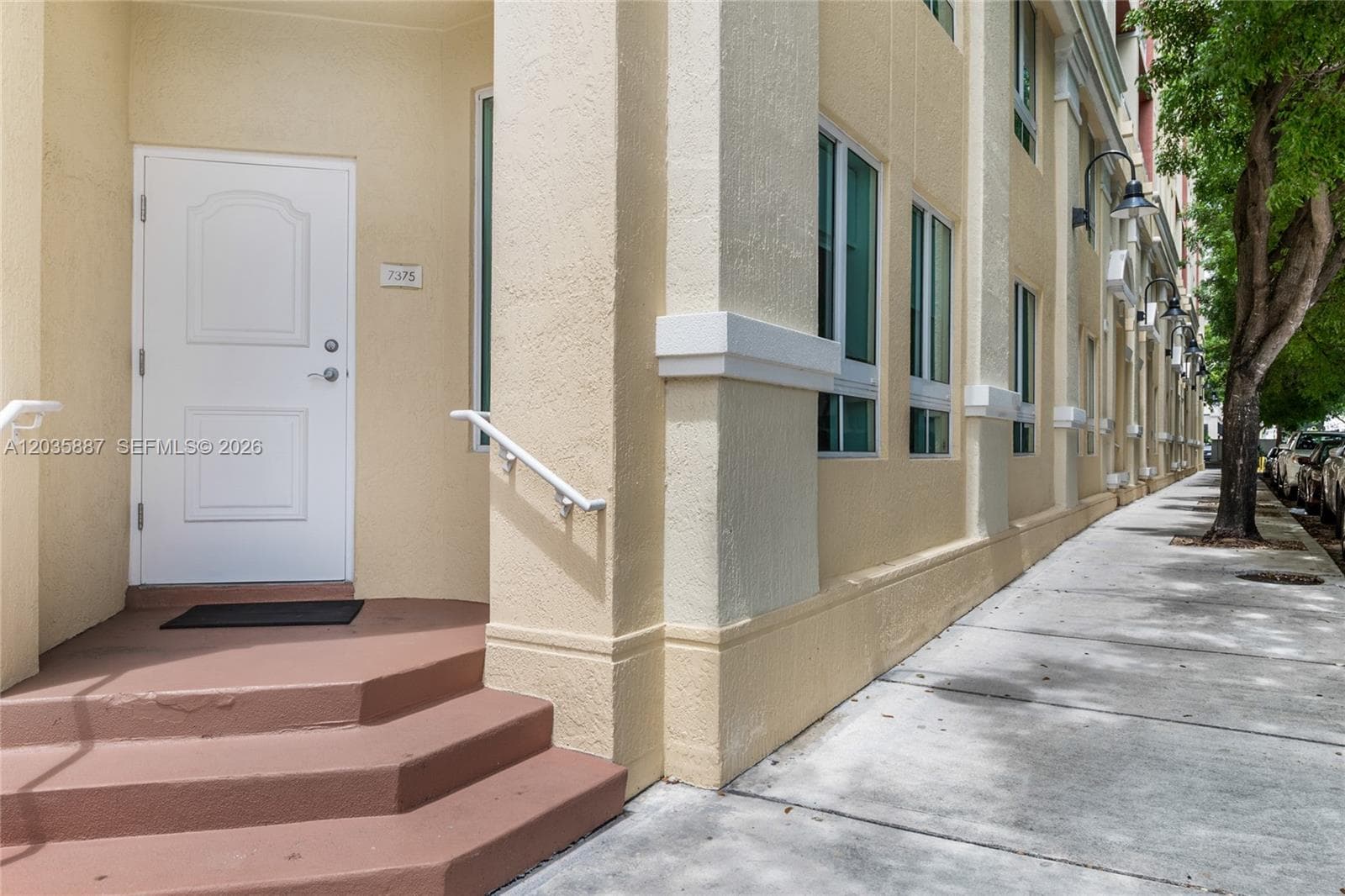 7375 SW 90th St, Miami FL 33156