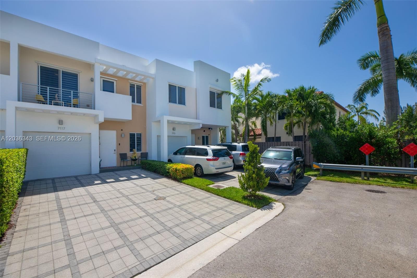 7117 NW 103rd Path, Doral FL 33178