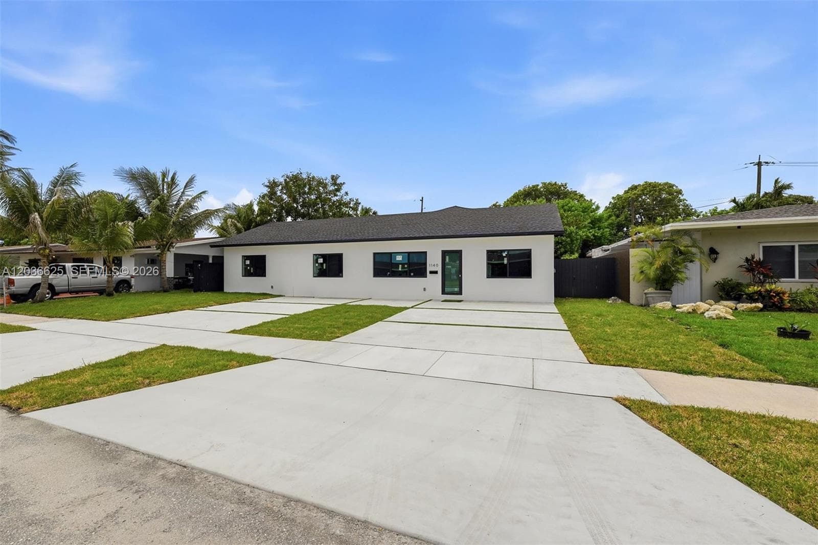 1140 NE 201st Ter, Miami FL 33179