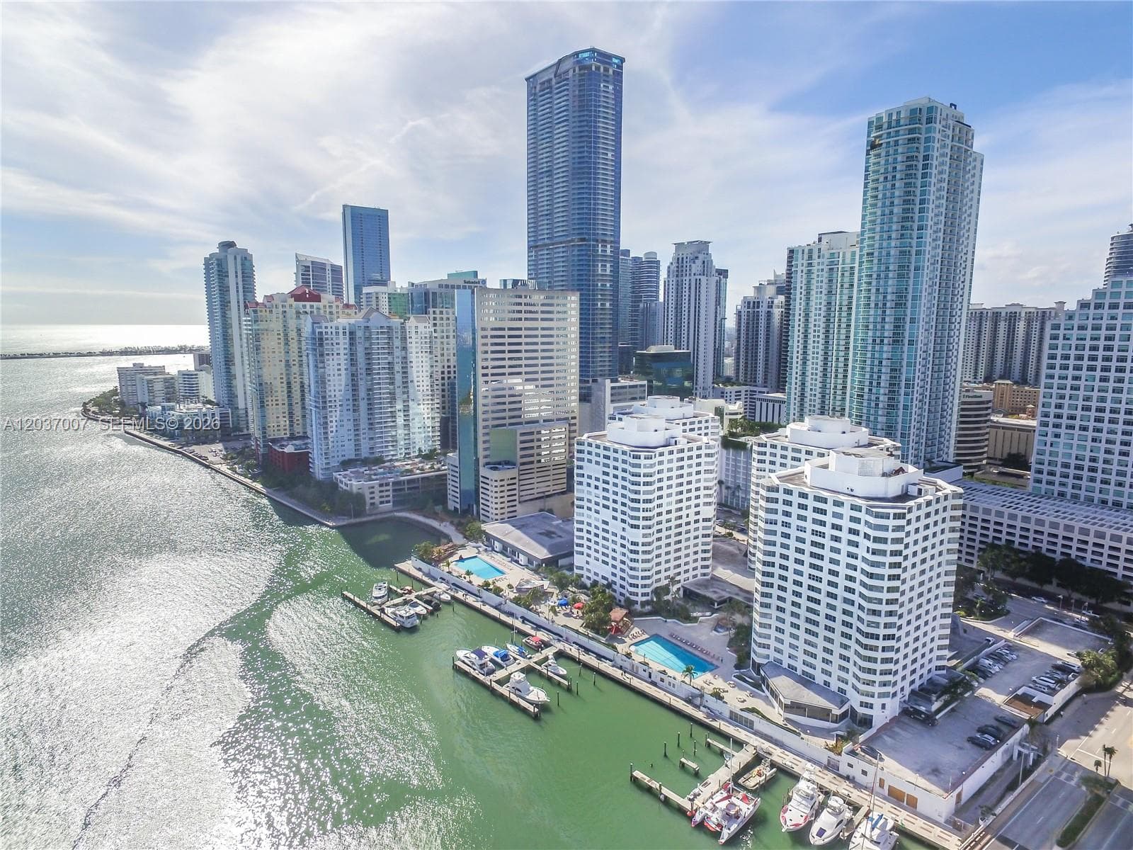 905 Brickell Bay Dr # 623, Miami FL 33131