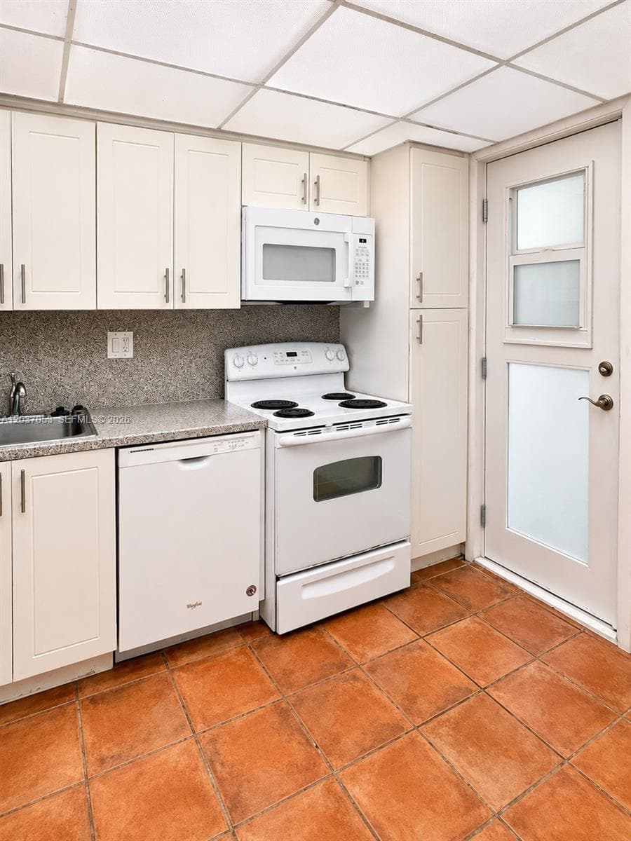 240 Galen Dr # 214, Key Biscayne FL 33149