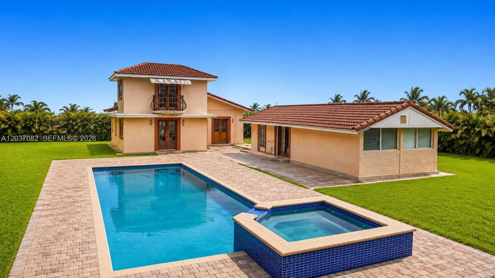 300 SW 123rd Ave, Miami FL 33184