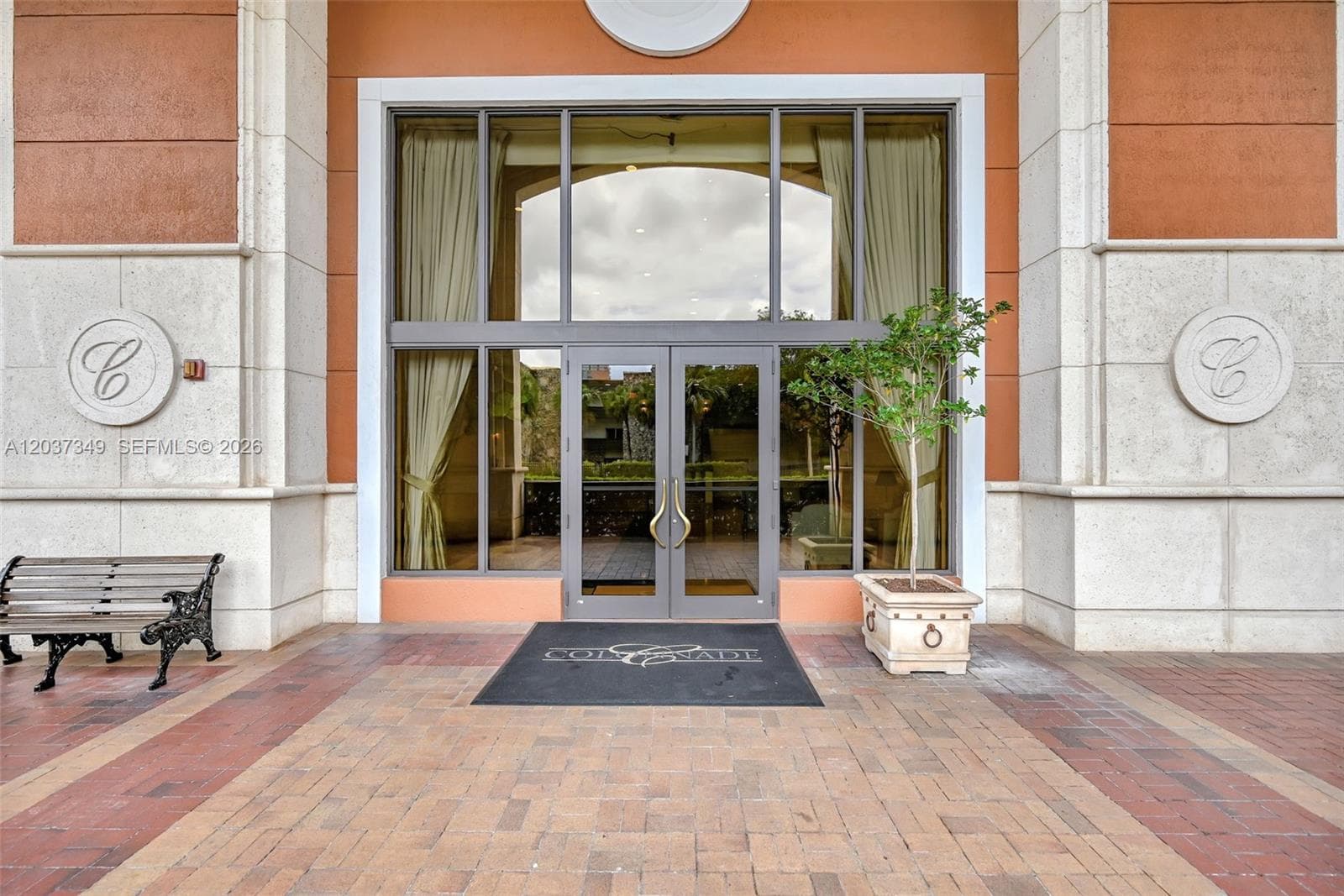 8390 SW 72nd Ave # 905, Miami FL 33143