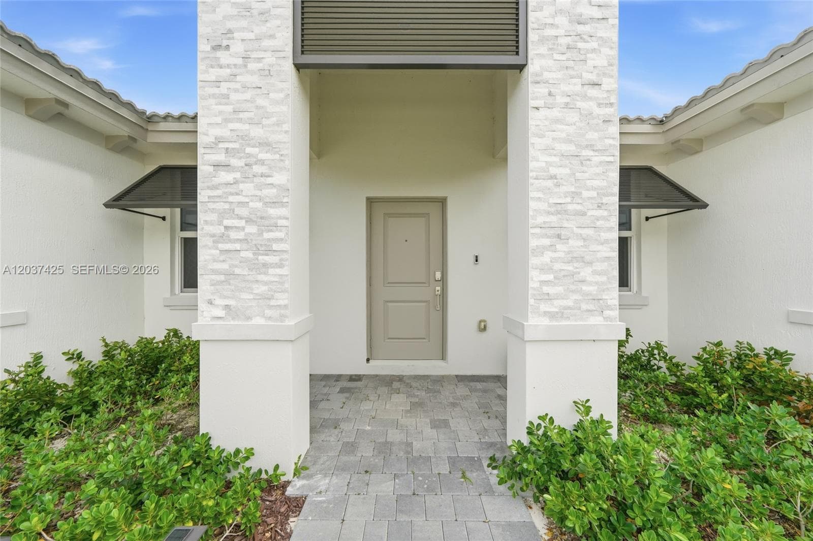13249 SW 189th Ter, Miami FL 33177