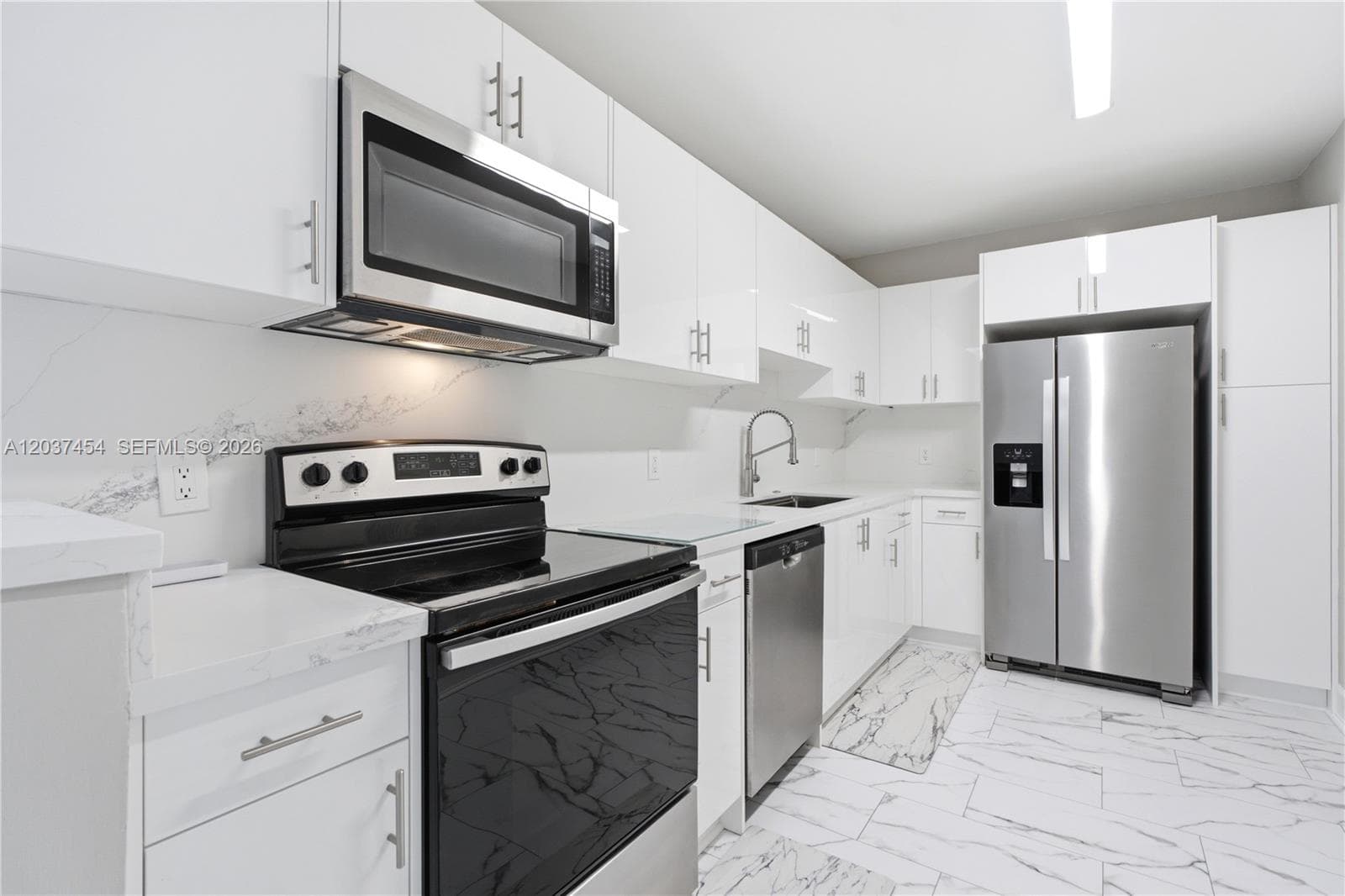 401 69th St # 313, Miami Beach FL 33141
